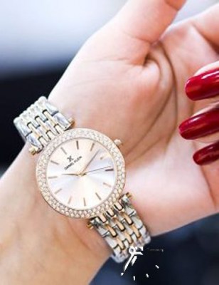 ساعت زنانه دورنگ دنیل کلین