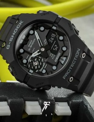 ساعت مچی جیشاک