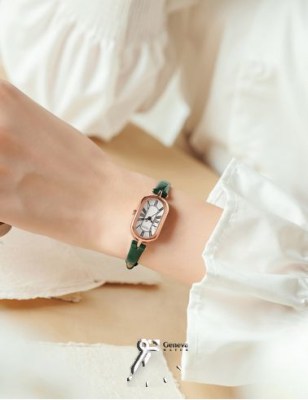 ساعت جولیوس اصل زنانه