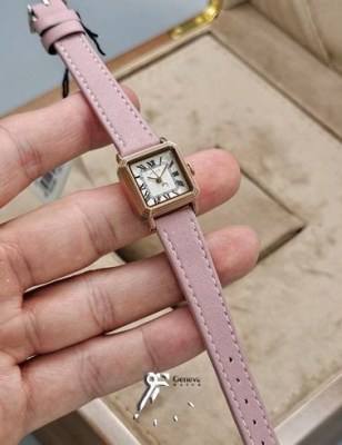 ساعت کلاسیک زنانه جولیوس